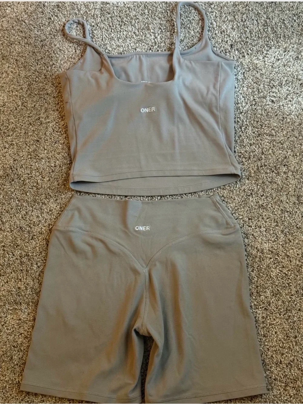 Oner active warm sand soft motion shorts set